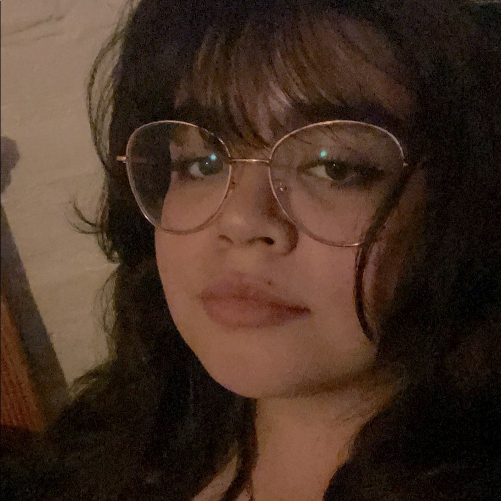 Meet your Posher, Marissa